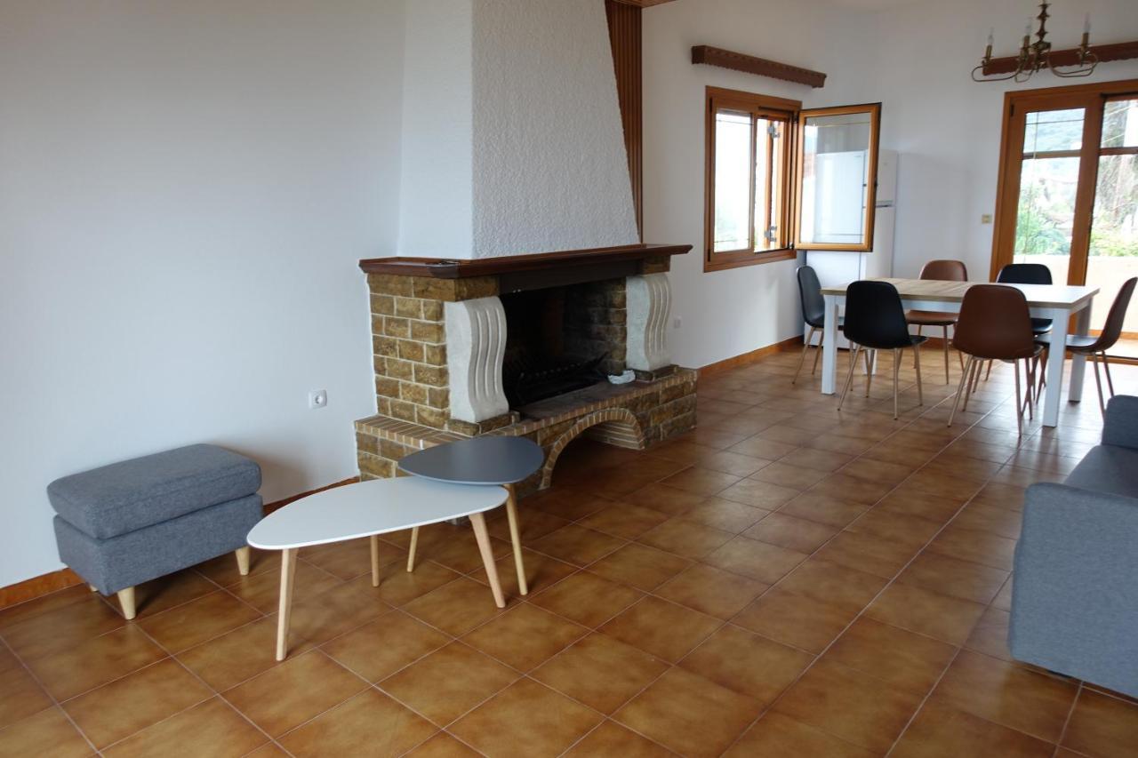 Villa In Kalloni Direkt Am Meer, Tolle Aussicht Екстериор снимка